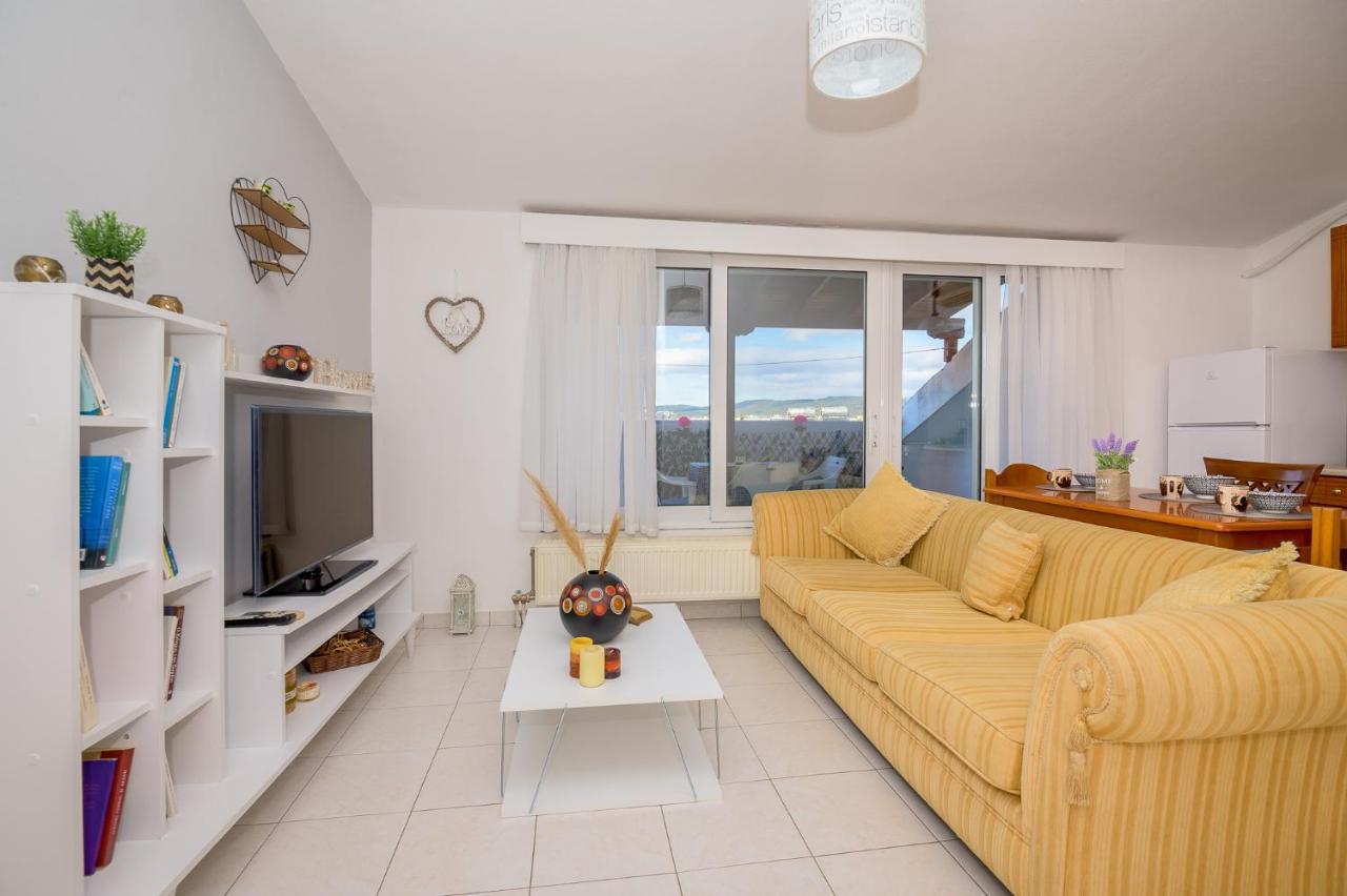 City Melody Apartment With Private Parking Александруполис Екстериор снимка