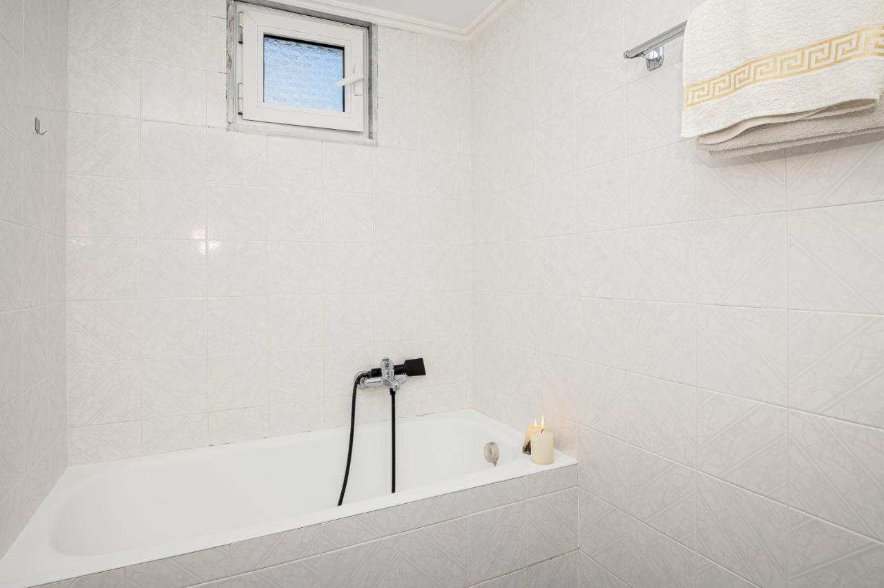 City Melody Apartment With Private Parking Александруполис Екстериор снимка